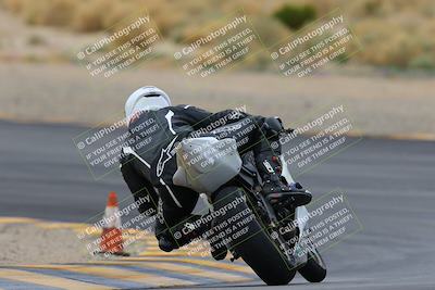 media/Jan-14-2023-SoCal Trackdays (Sat) [[497694156f]]/Turn 12 Backside (1010am)/